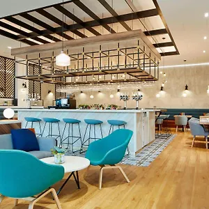 **** Hotel Courtyard By Marriott Luton Airport Marea Britanie