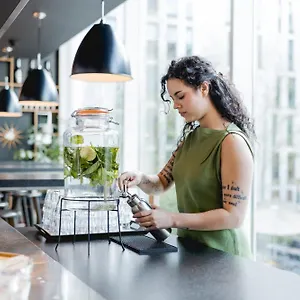 **** Hotel Citizenm Tower Of Marea Britanie